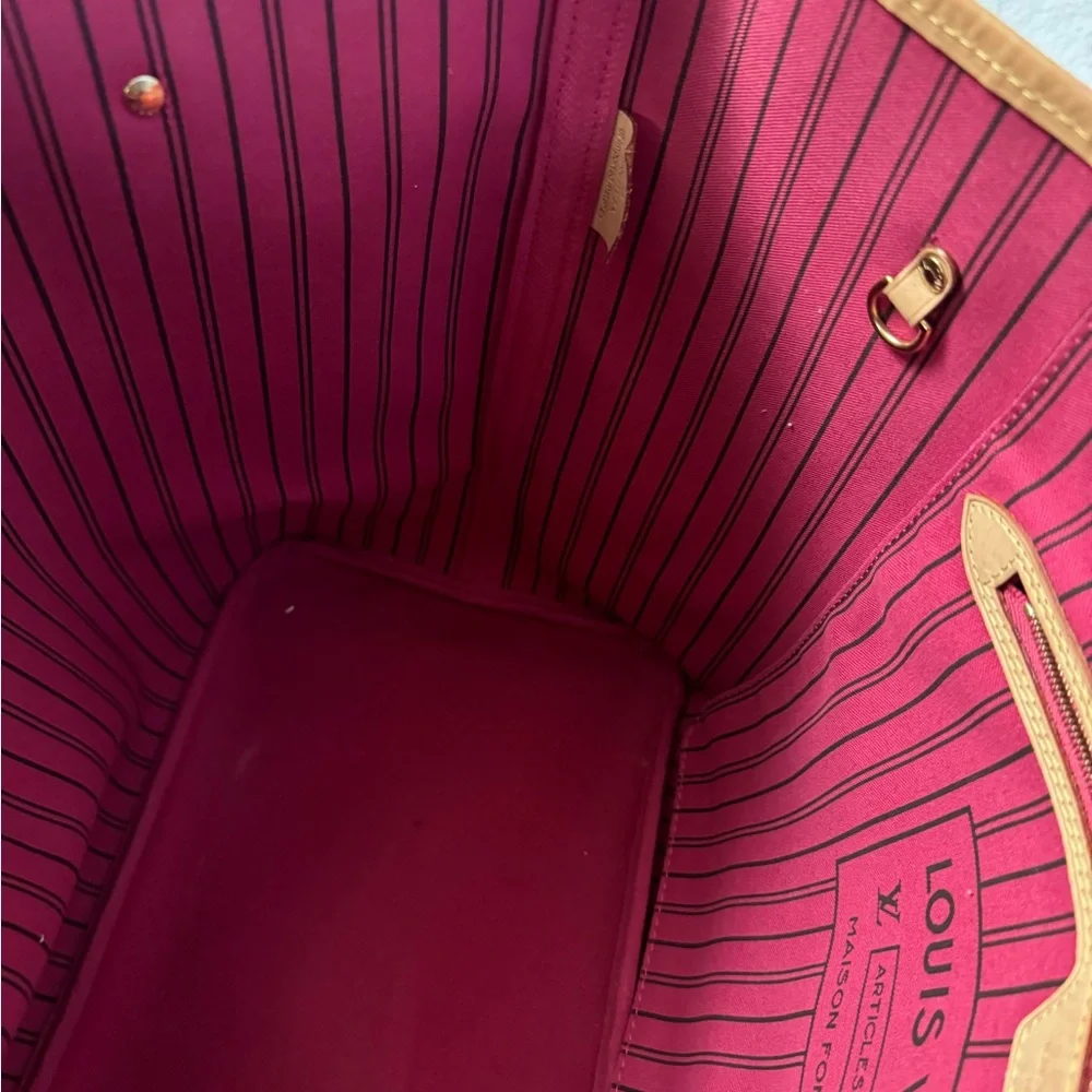 Louis Vuitton Neverfull GM/ Pink - Picture 12 of 16
